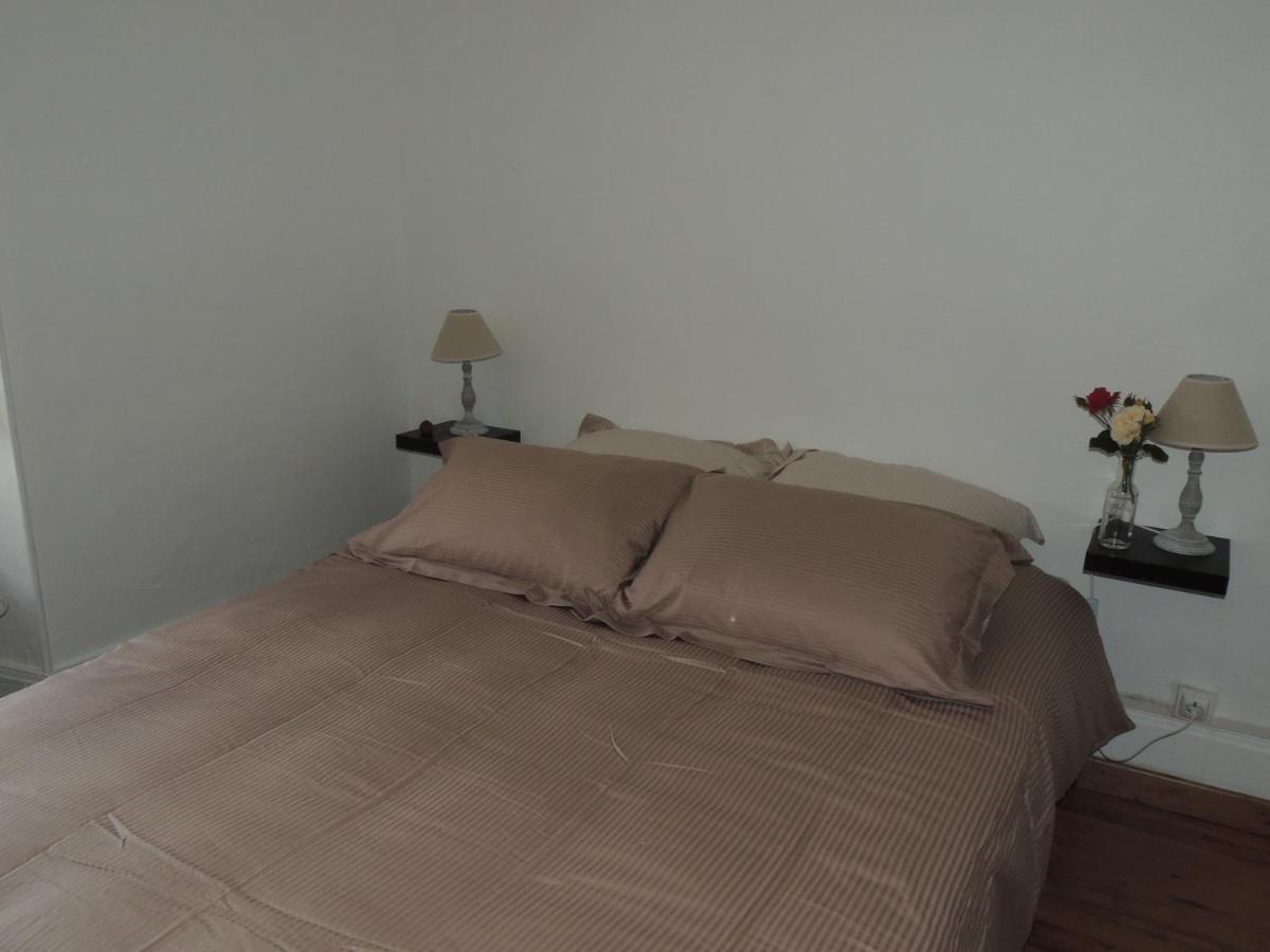 Ilot Bonheur Hotel Ury Ngoại thất bức ảnh